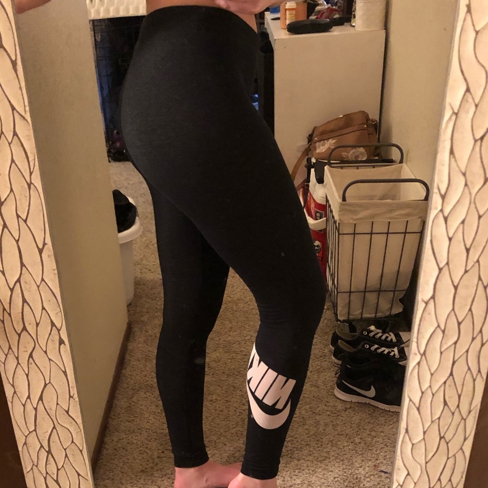 Black Nike Leggings